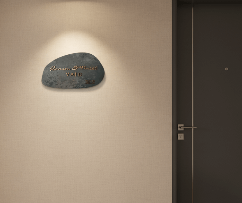 Kalon – Stone-Texture Name Plate with Gold Matte Steel Letters