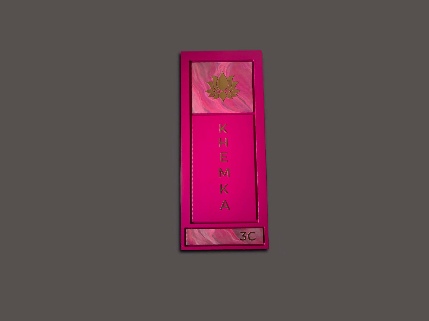 Elysian – Painted Wooden Name Plate with Marble Effect